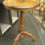 757 4223 PEDESTAL TABLE